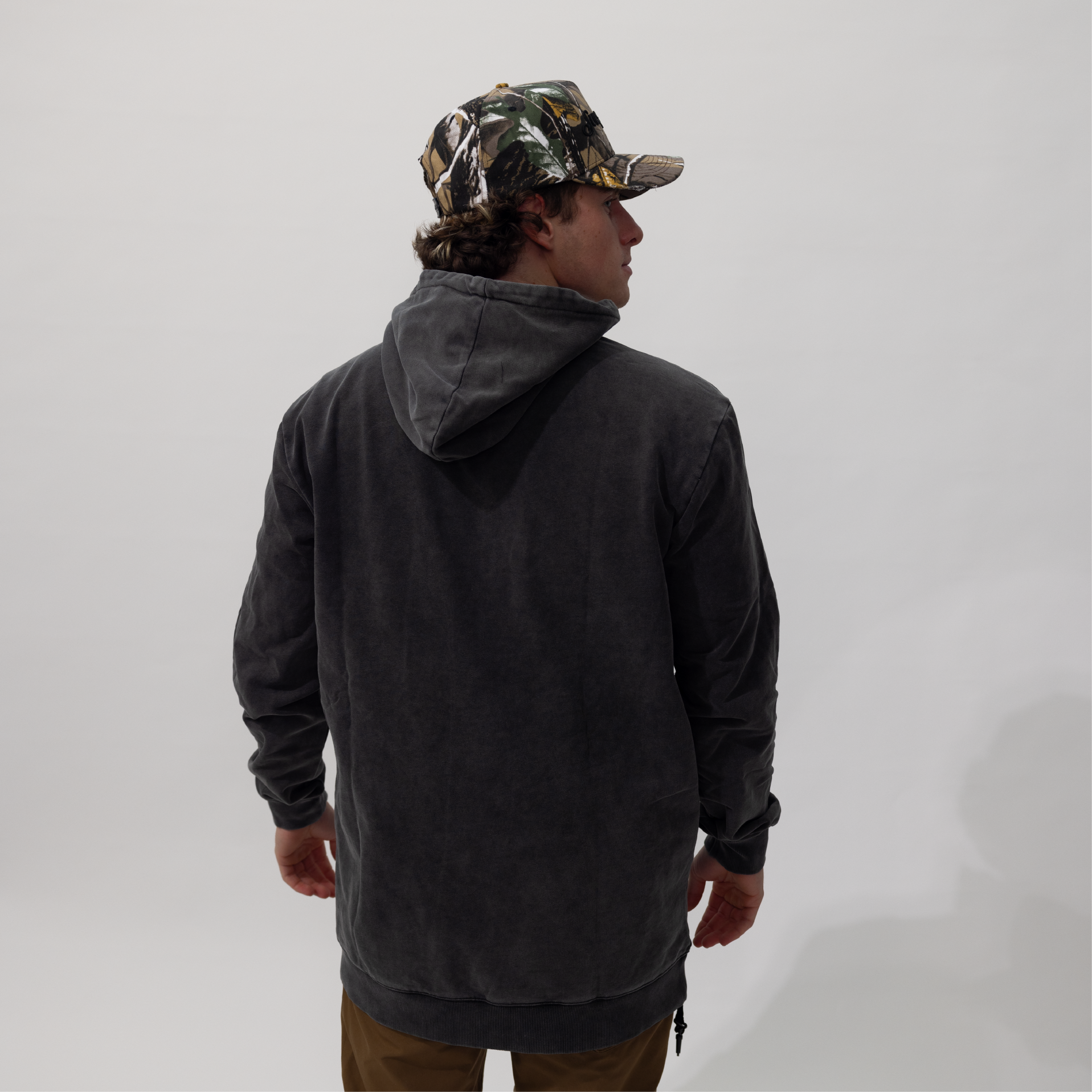 ESSENTIAL NO.4 Hoodie