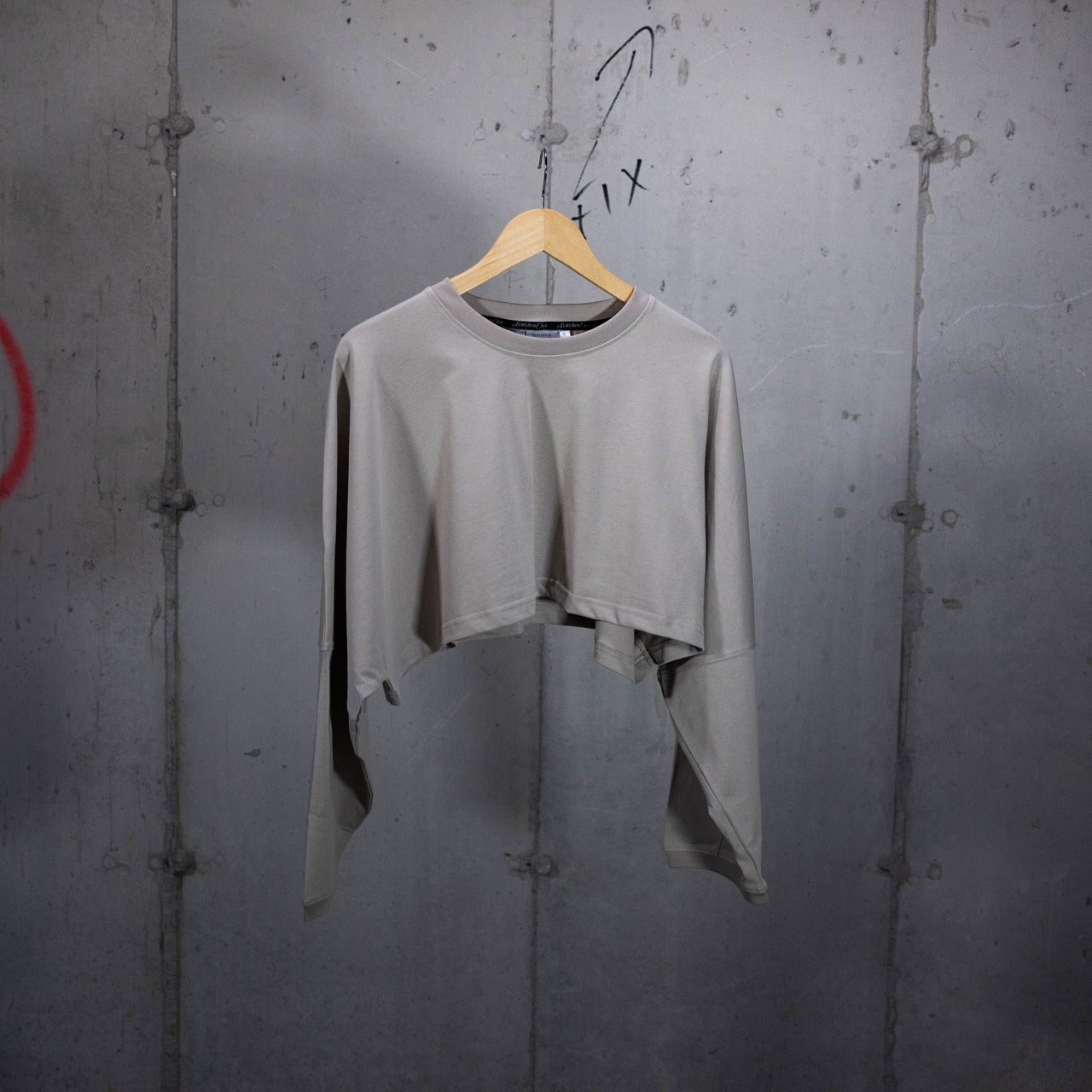 FLOW CROPTOP