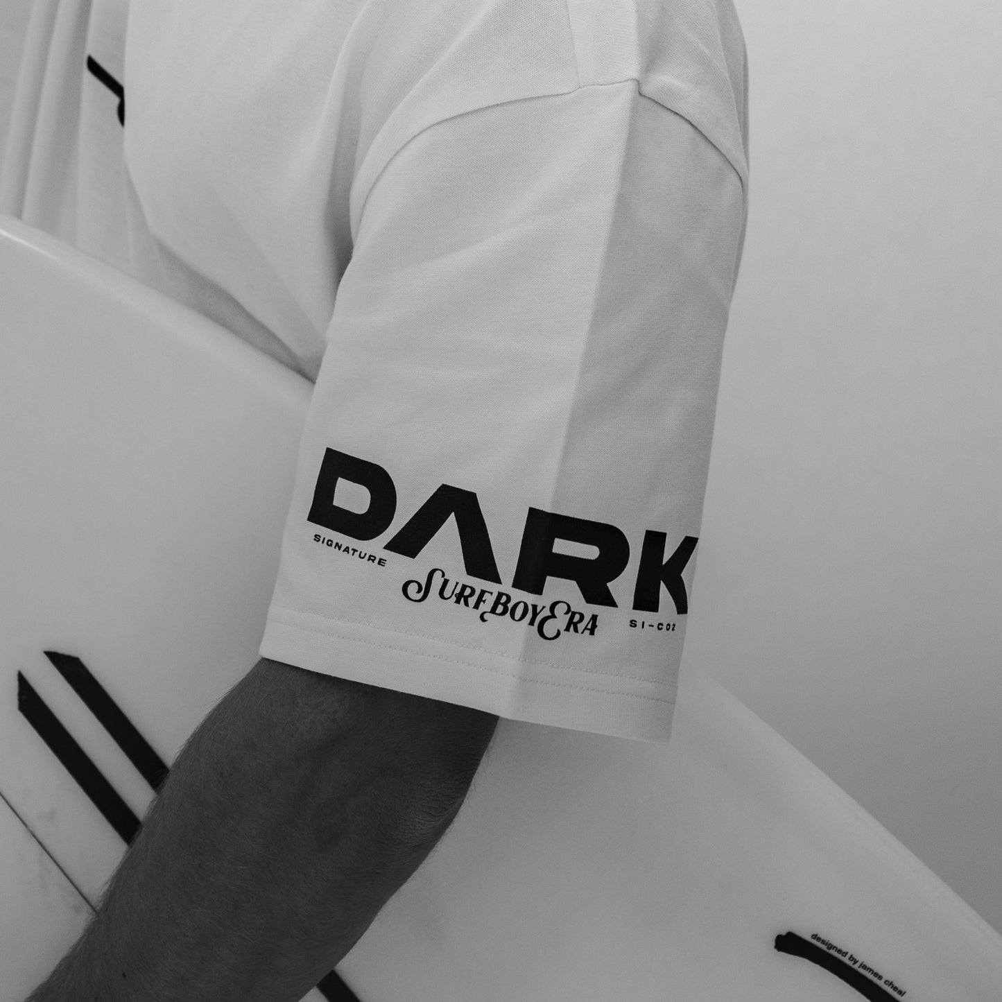 DARK WHTE